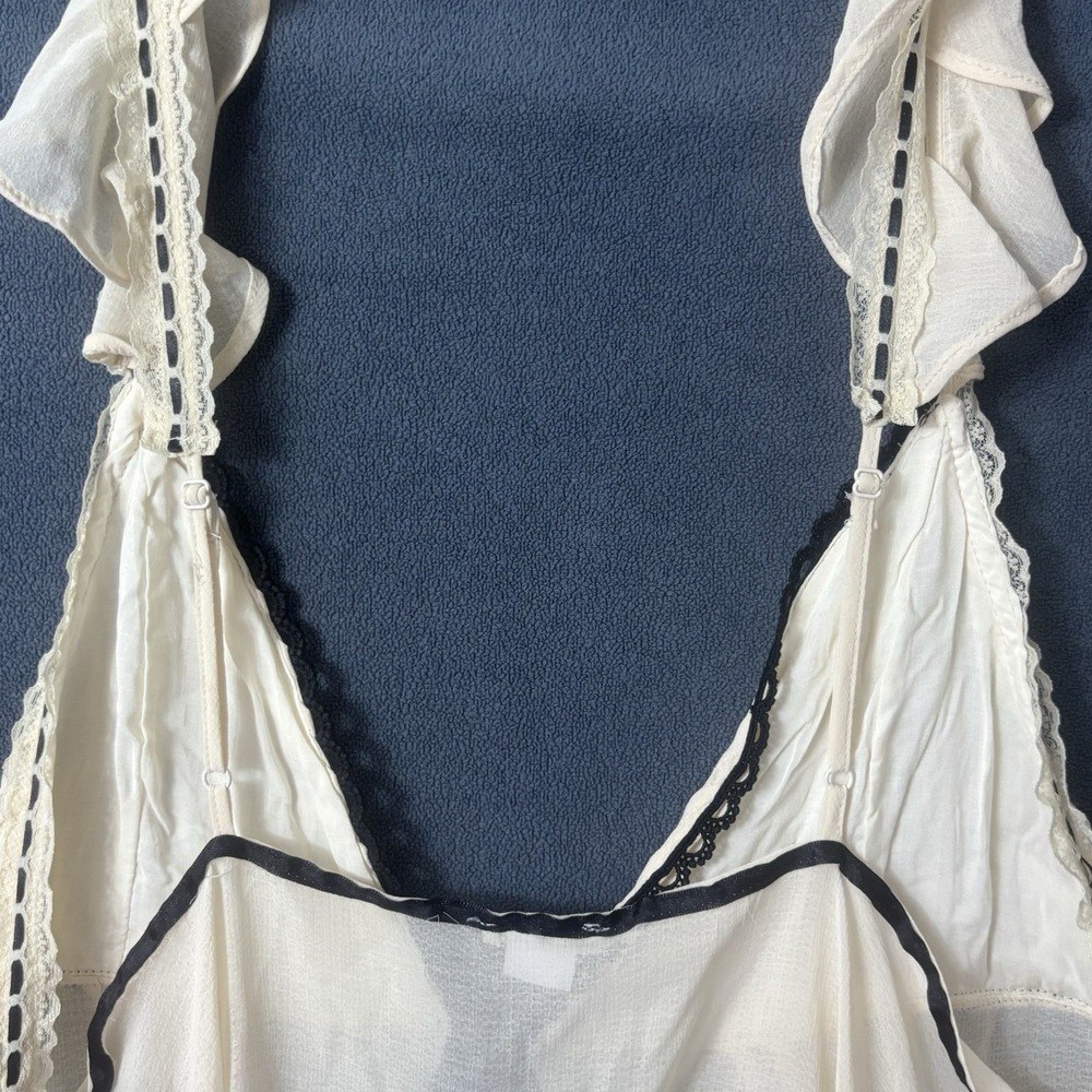 Kimchi Blue Urban Outfitters Pleated Chiffon Cami Top Cream Black Trim XL Y2K - Picture 4 of 9
